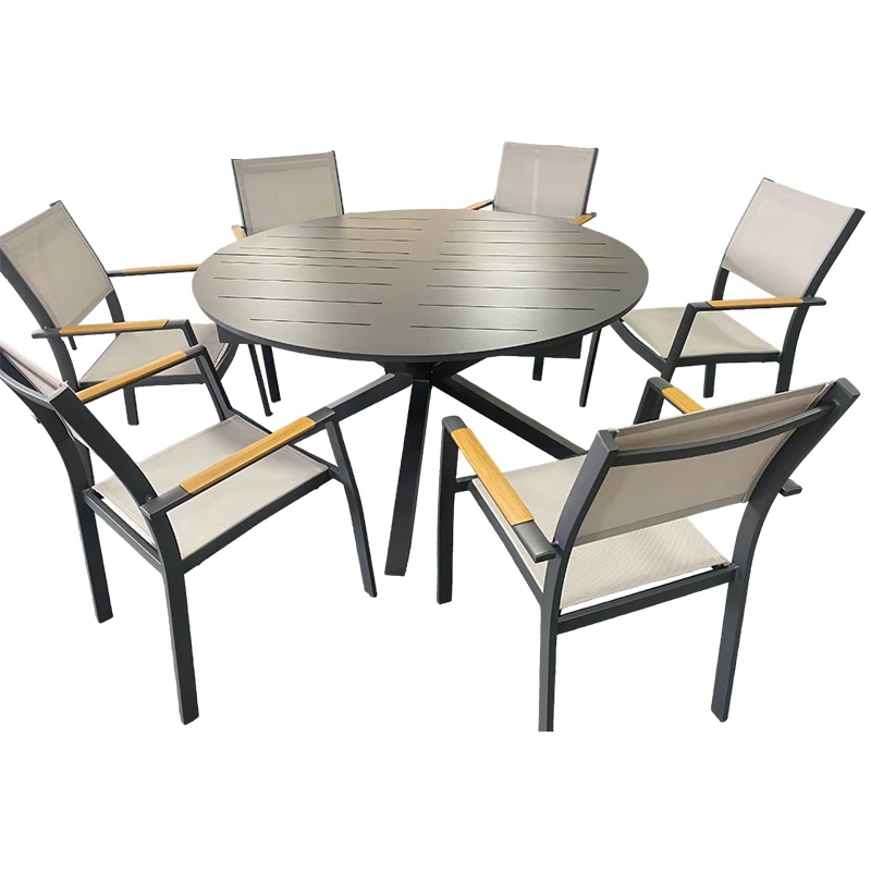 Round Outdoor Table Sets
